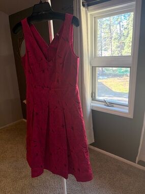 Elie Tahari Magenta V-Neck Fit & Flare Midi Dress with perfect wide pleats